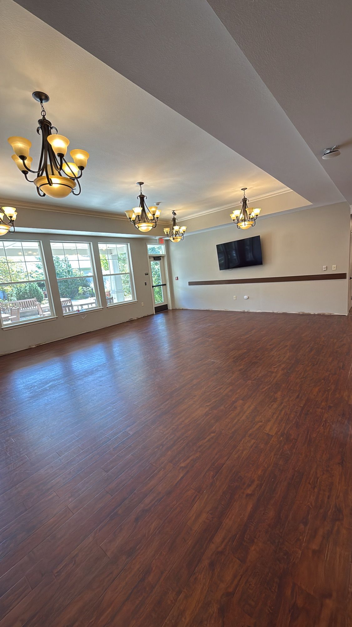 Commercial interior painting